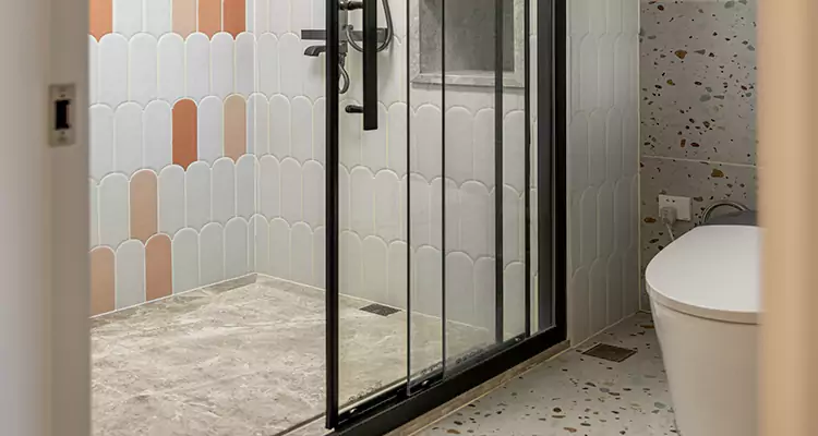 Sliding Shower Door Repair in Bayonet Point, FL