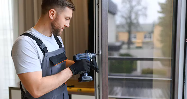 Sliding Screen Door Handle Repair in Bayonet Point, FL