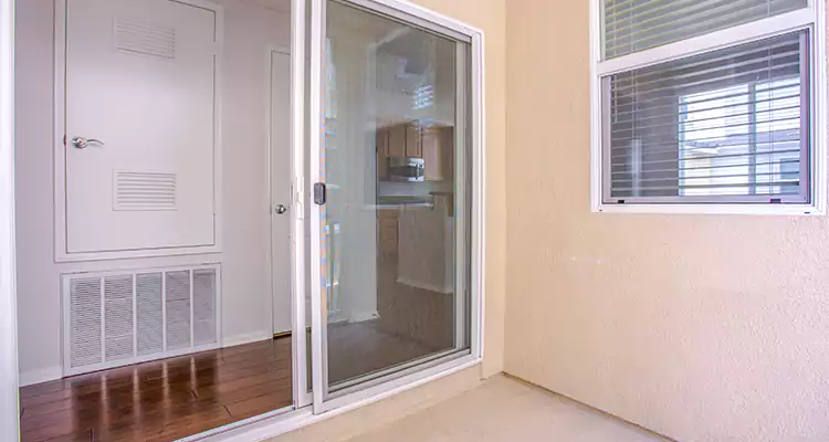 Sliding Screen Door Track Repair in Bayonet Point, FL