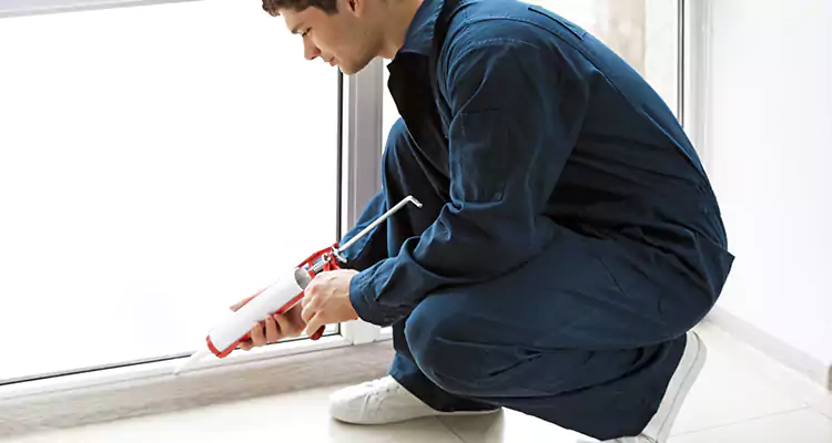 Window Glass Caulk Repair in Bayonet Point, FL