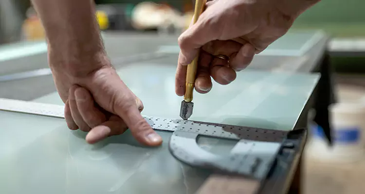 Glass Scratch Repair in Bayonet Point, FL