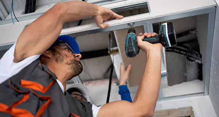 Emergency Overhead Door Repair in Bayonet Point, FL