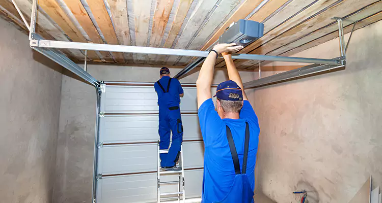 Garage Door Opener Technician in Bayonet Point, FL