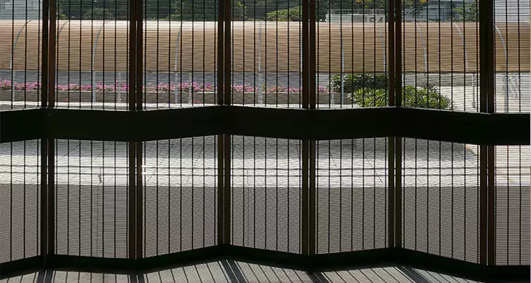 Front Screen Door Repair in Bayonet Point, FL