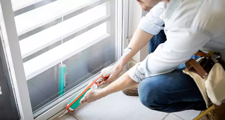 Dap Window Caulk Repair in Bayonet Point, FL